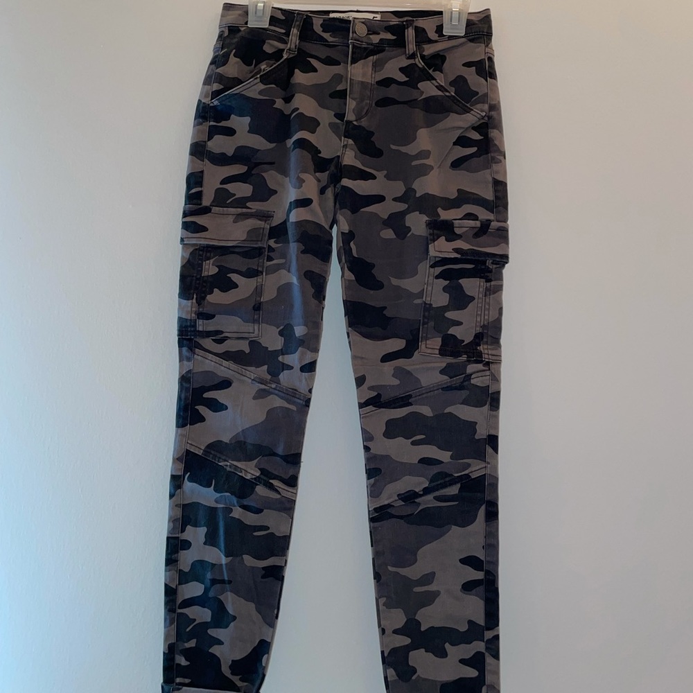 Camouflage Jeans Size 05